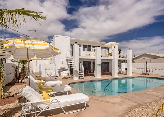 Bella Cactus - Palm Springs Vibes Pool & Holiday home *
