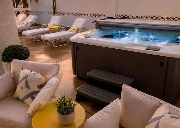 Holiday home Bella Cactus - Palm Springs Vibes Pool & Lake Havasu City